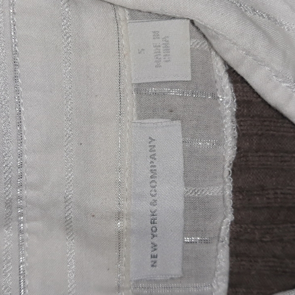 NY & Company (Size S) Tan & White Ribbed Combo Sweater Top - Picture 4 of 7